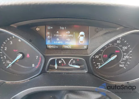 2018 Ford Focus Se z USA, uszkodzony, nr VIN 1FADP3FE5JL275855